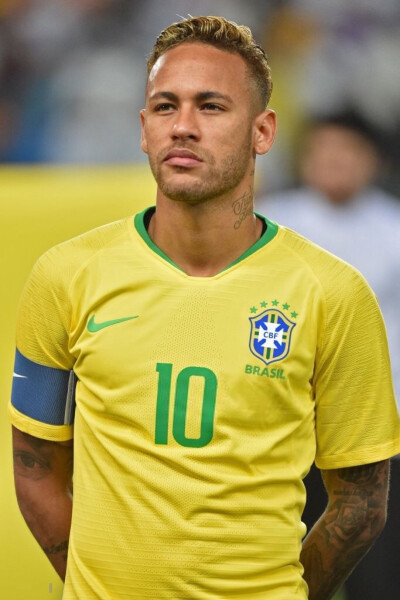 打击后面对 打击后面对