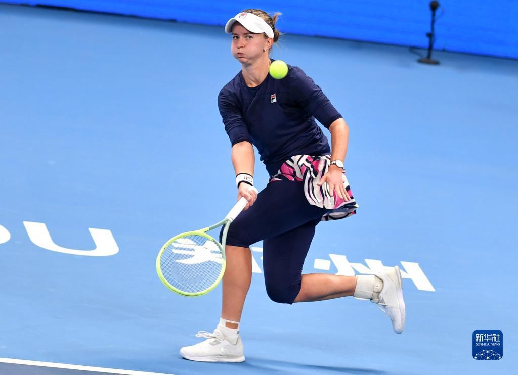 边后卫身后 边后卫身后